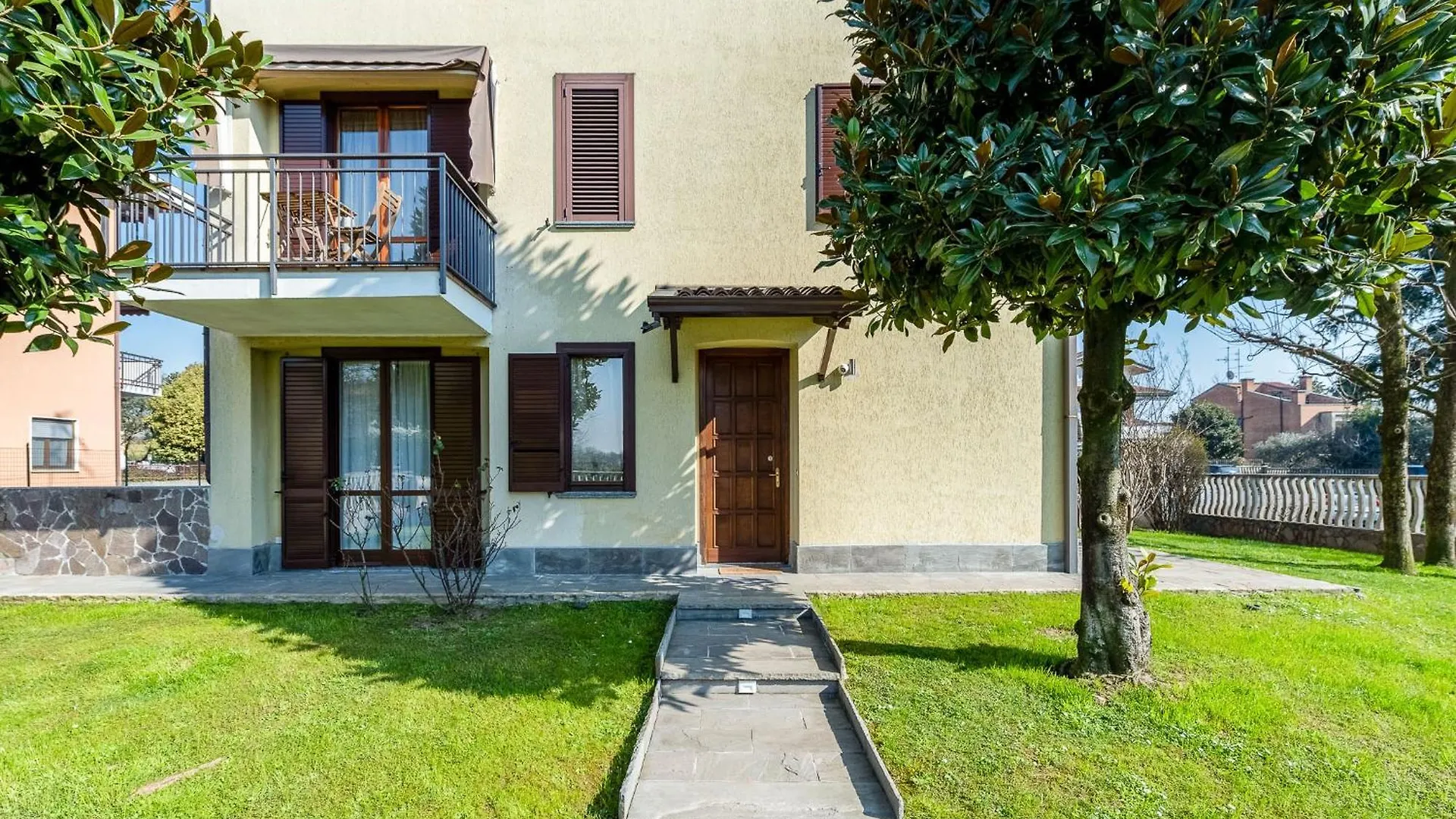 Appartamento Casa delle Magnolie Cassina de' Pecchi 0*,  Italia